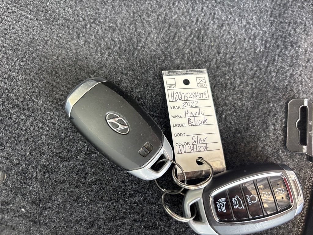 Used 2022 Hyundai Palisade SEL w/ Premium Package AWD/4WD image 39