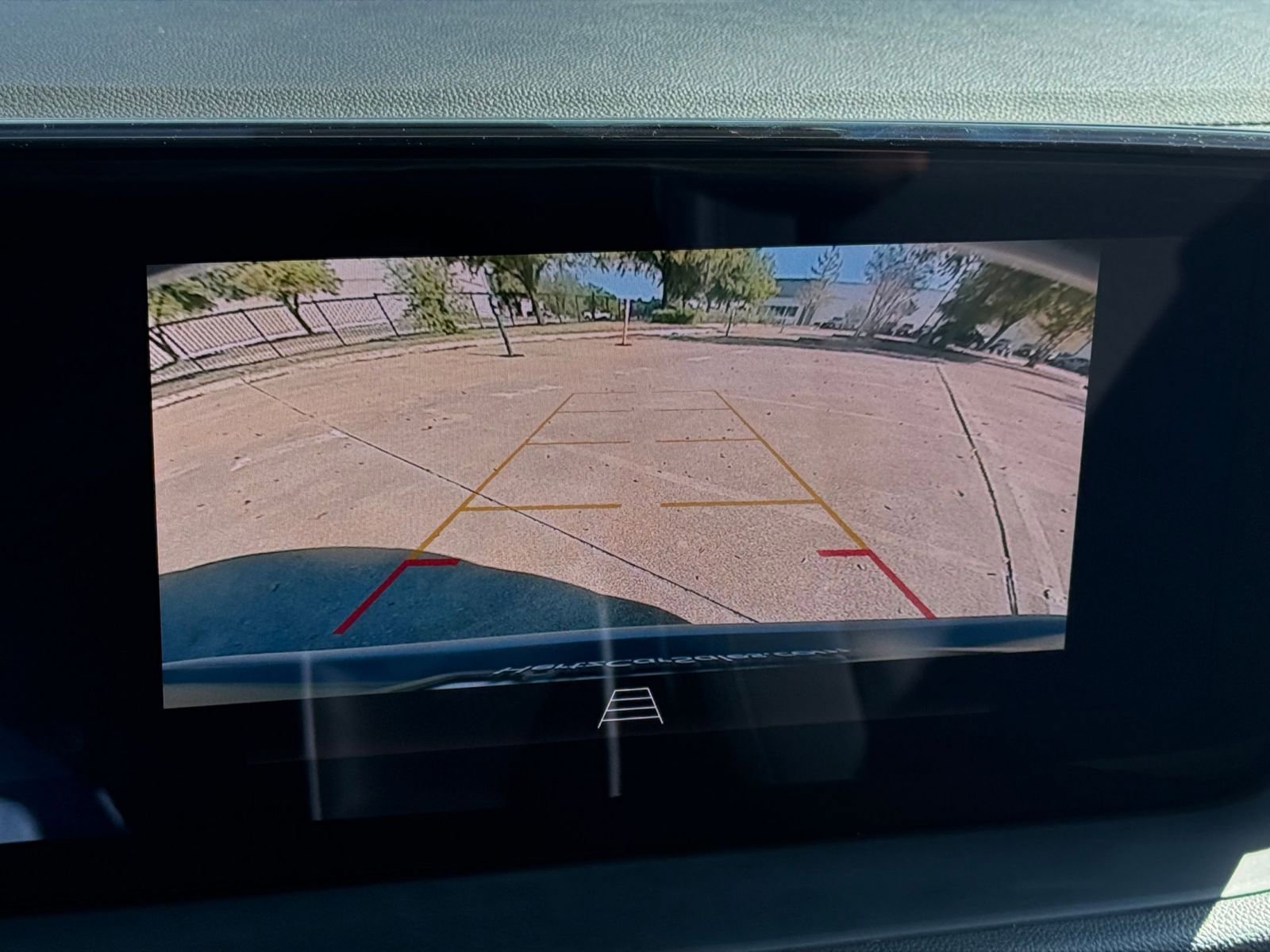 Used 2025 Buick Encore GX Preferred image 17