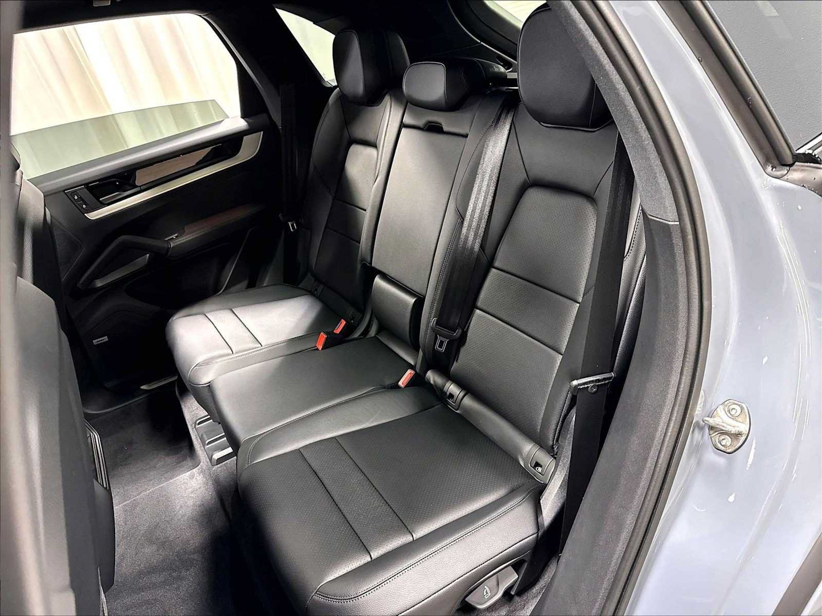 New 2026 Porsche Cayenne S AWD/4WD image 25