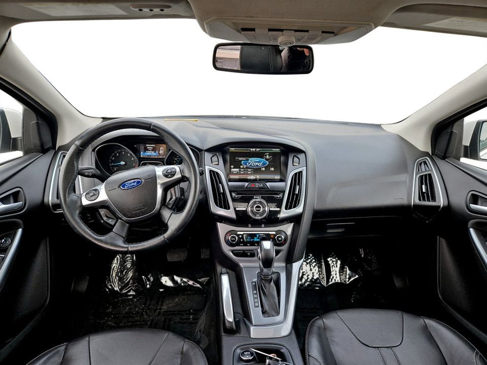 Used 2012 Ford Focus Titanium image 13