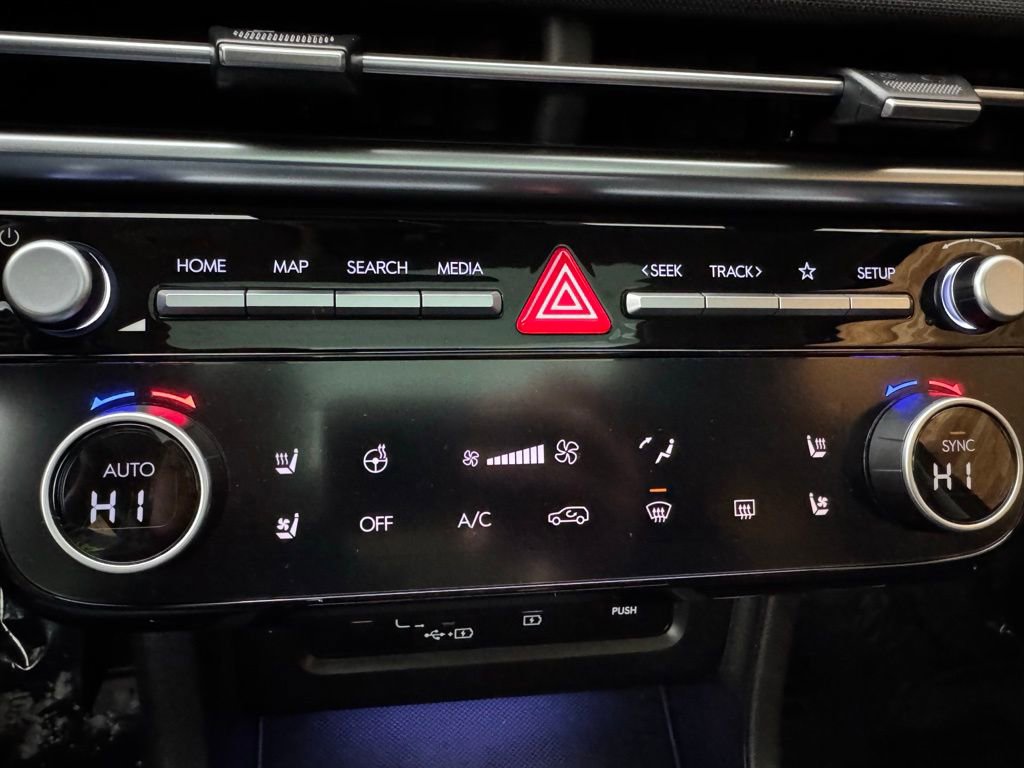 Certified 2025 Hyundai Tucson Limited image 23