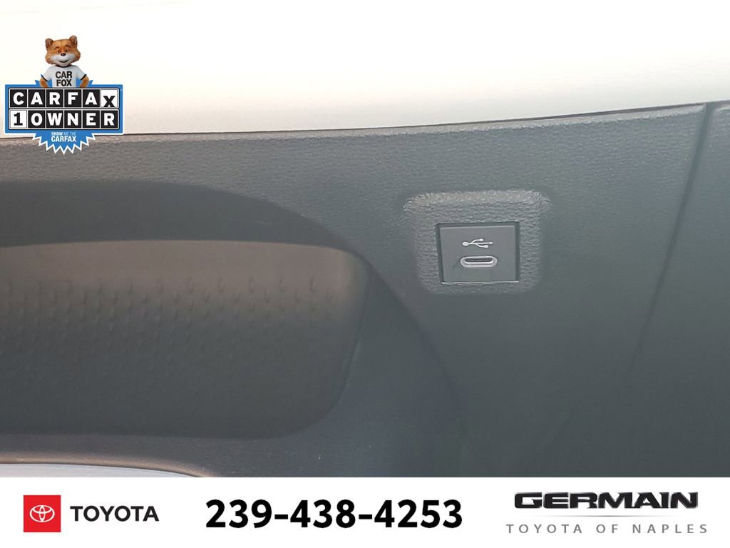 Used 2026 Toyota Corolla SE image 31