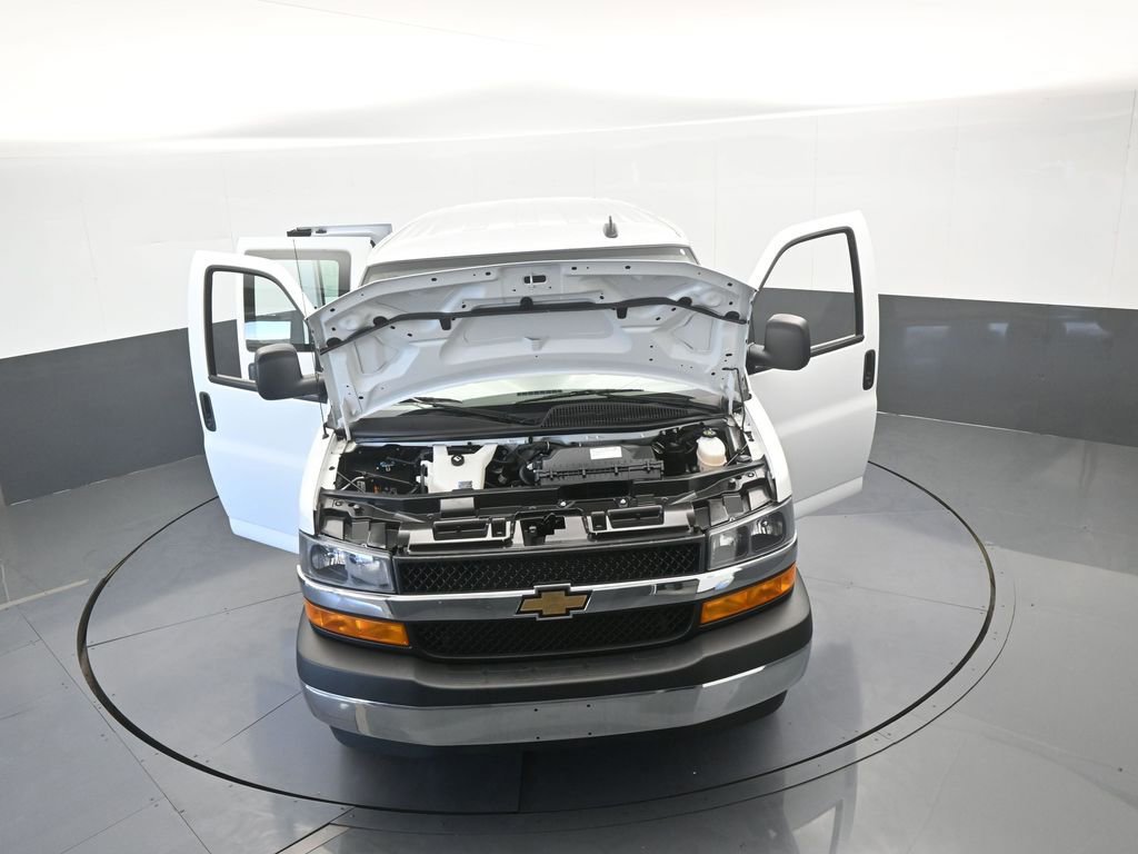 Used 2024 Chevrolet Express 2500 w/ Driver Convenience Package image 63