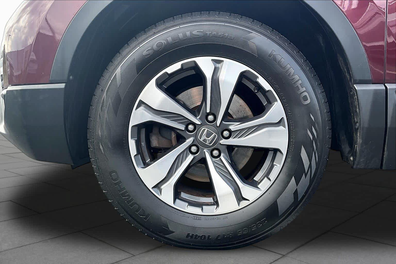 Used 2018 Honda CR-V LX image 11