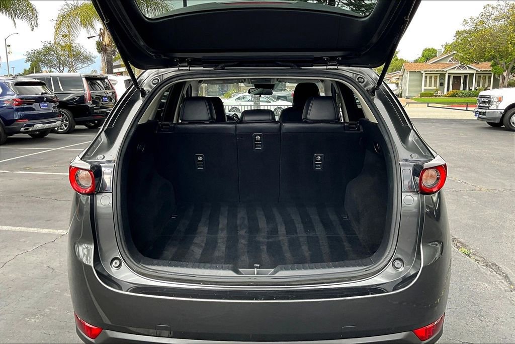 Used 2019 MAZDA CX-5 Touring image 25