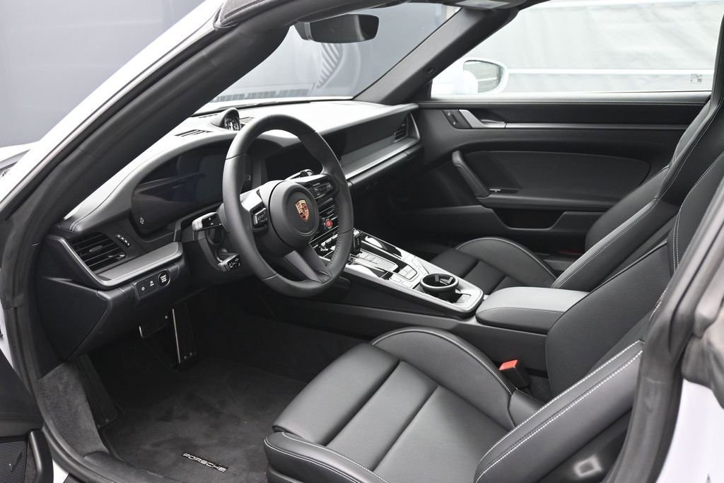 Certified 2026 Porsche 911 Targa 4S AWD/4WD image 7