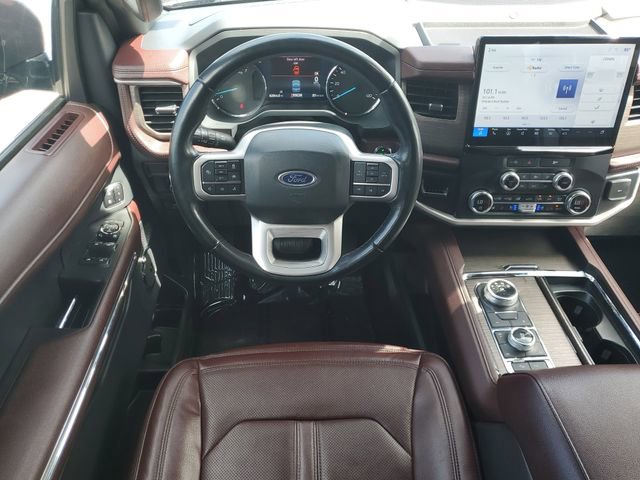Certified 2023 Ford Expedition Limited image 11