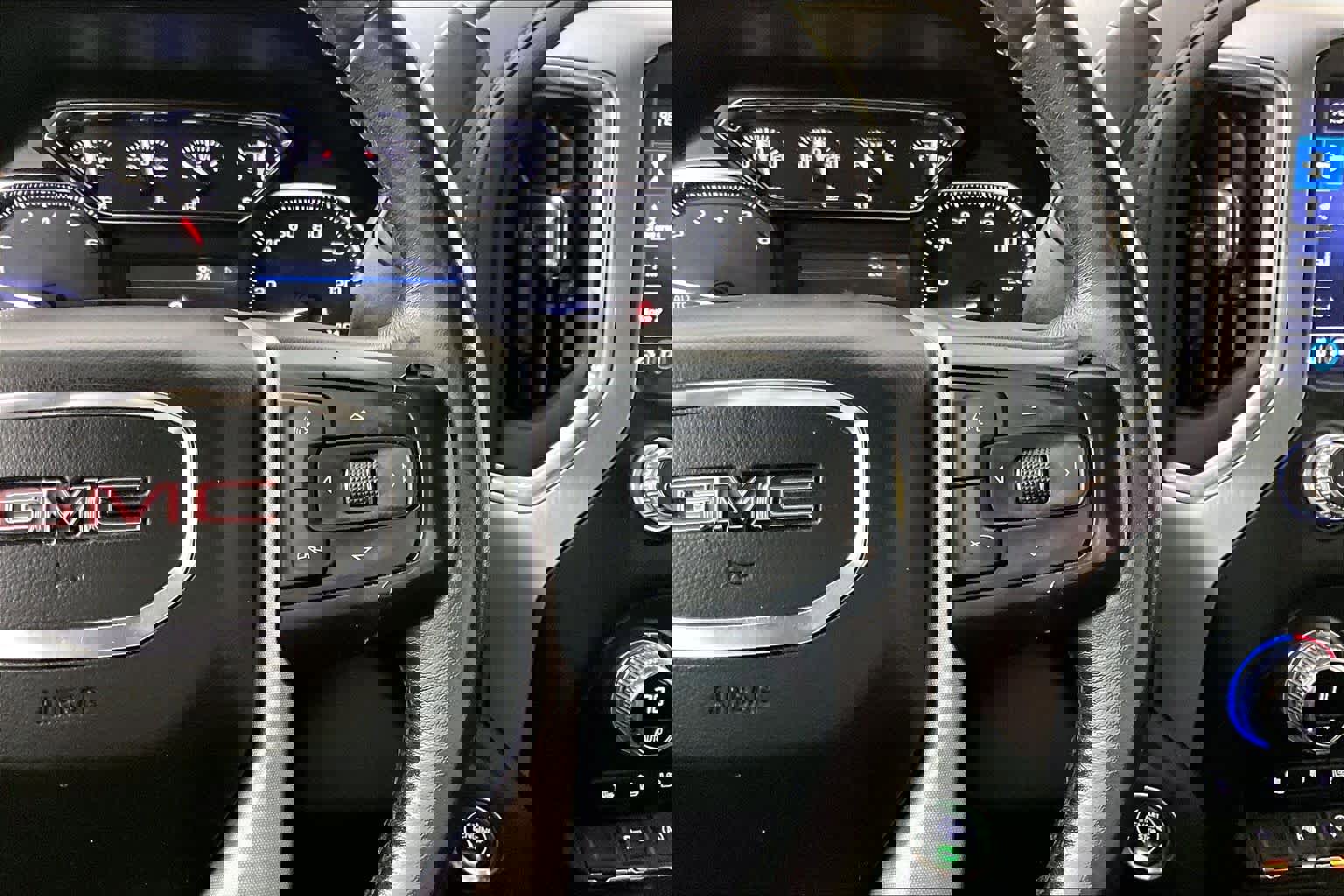 Used 2020 GMC Sierra 1500 SLT image 33