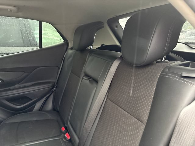 Used 2021 Buick Encore Preferred w/ Safety Package II AWD/4WD image 10