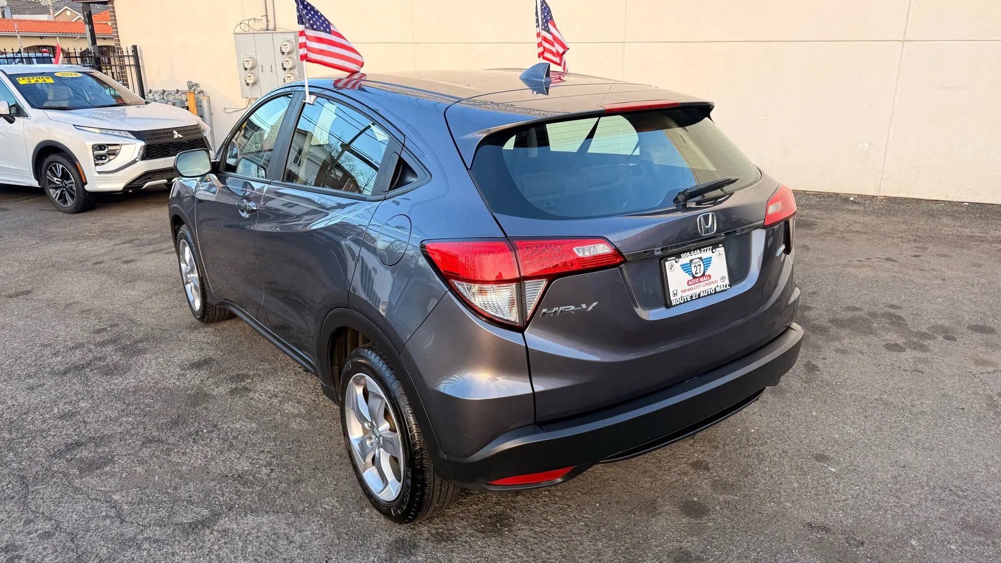 Used 2022 Honda HR-V LX image 5