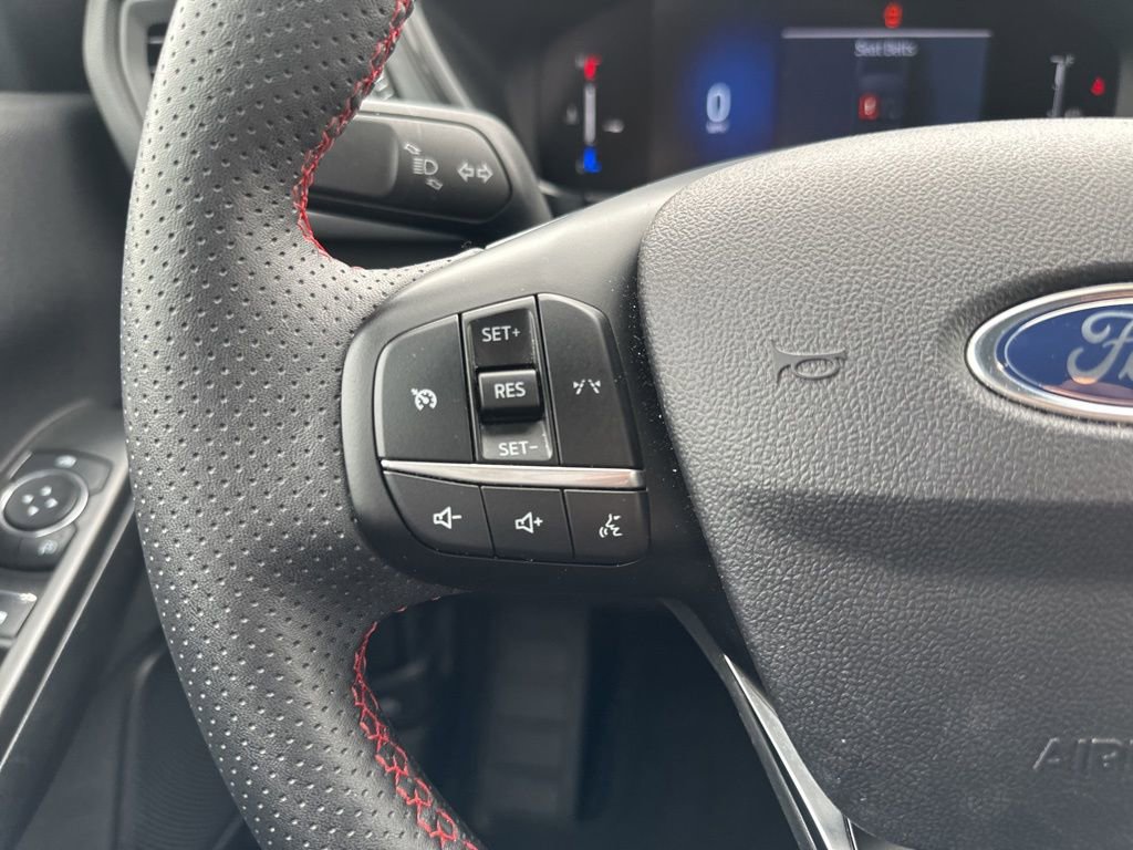 Used 2025 Ford Escape ST-Line Select image 24