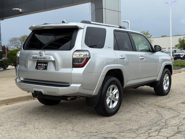Used 2023 Toyota 4Runner SR5 Premium w/ Moonroof Package AWD/4WD image 2