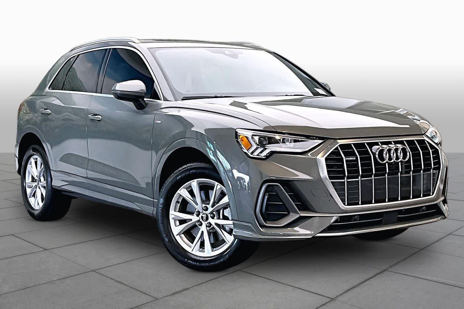 Certified 2025 Audi Q3 2.0T Premium Plus w/ Premium Plus Package AWD/4WD image 3