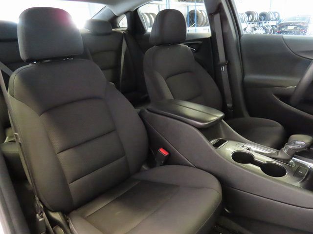 Used 2023 Chevrolet Malibu LT image 6