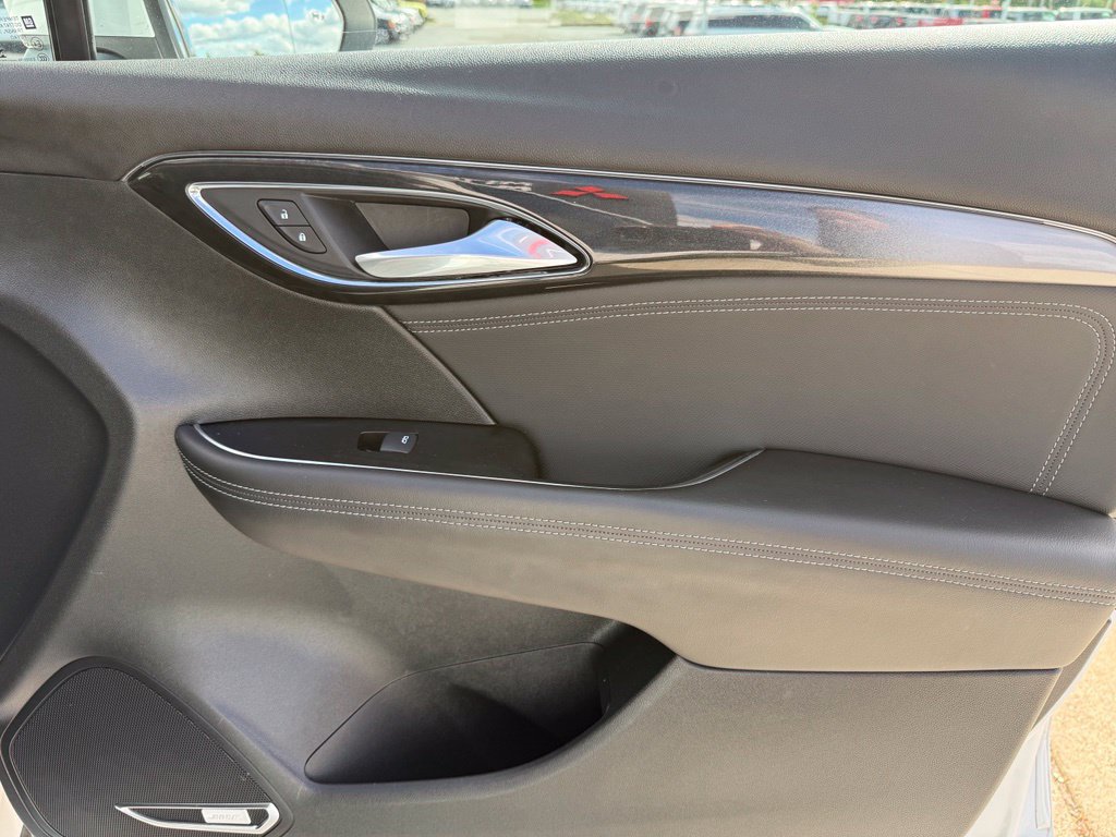 Used 2025 Buick Envision Preferred AWD/4WD image 26