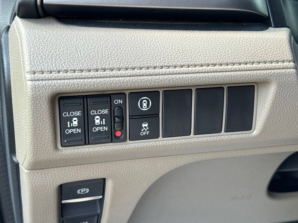 Used 2021 Honda Odyssey EX image 14