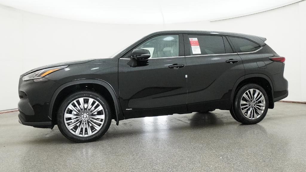 New 2026 Toyota Highlander Platinum AWD/4WD image 16