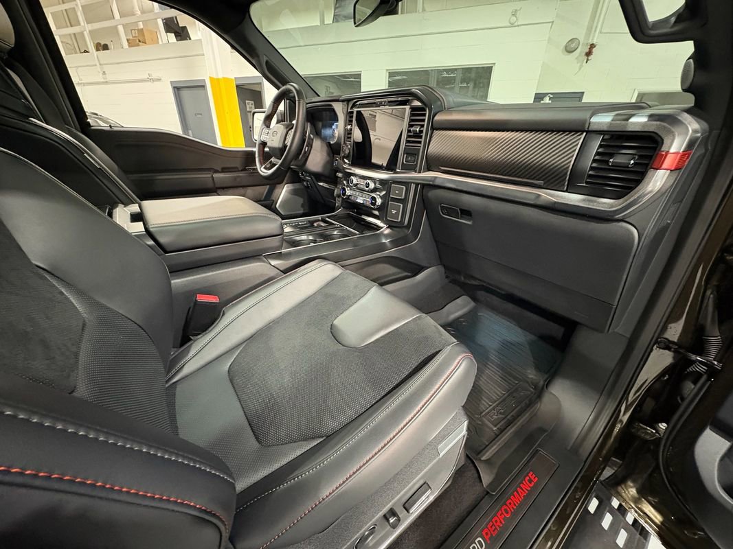 Used 2025 Ford F150 Raptor image 45