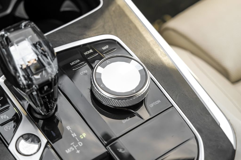 Used 2022 BMW X5 M50i w/ Executive Package image 26