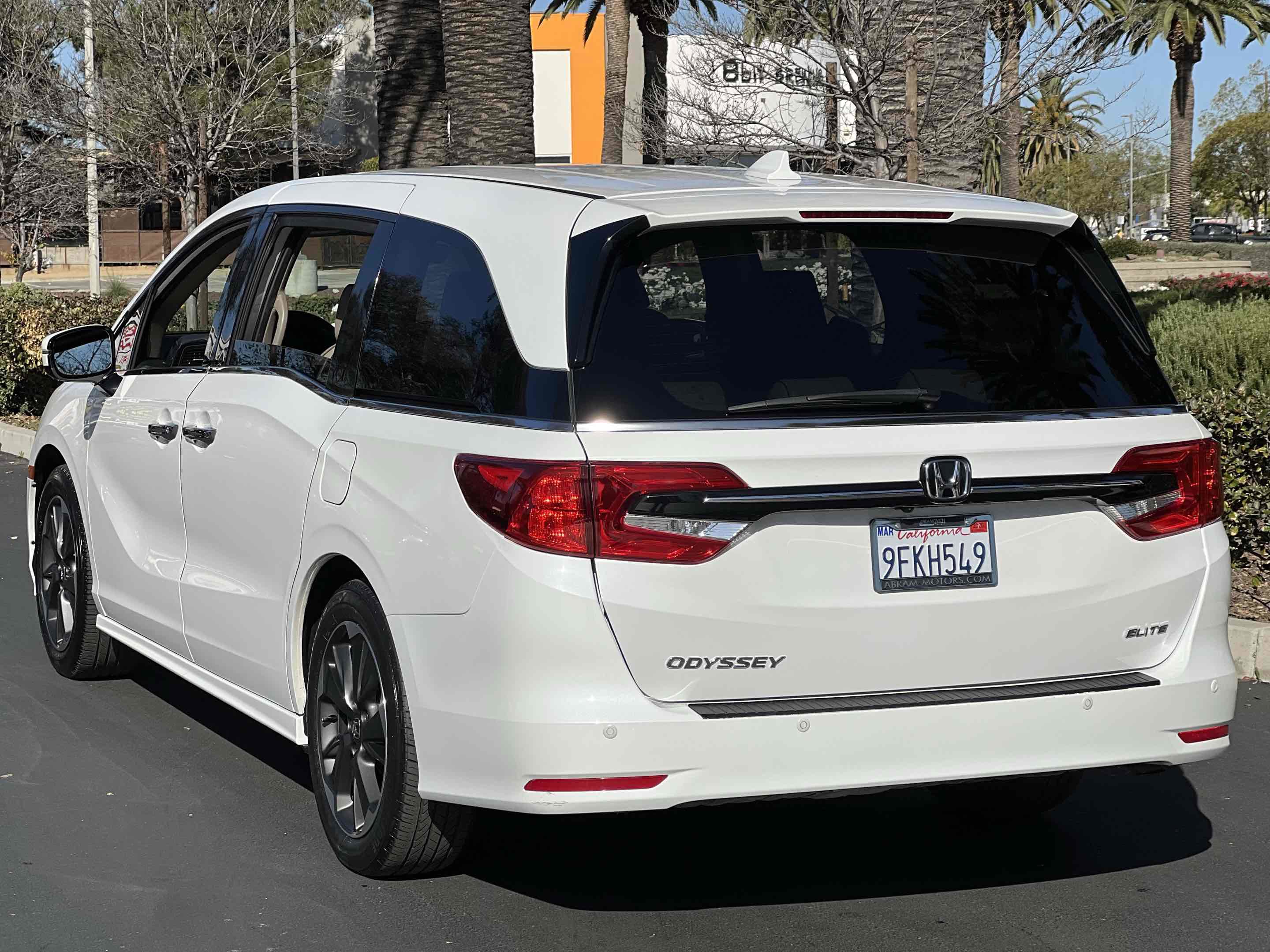 Used 2023 Honda Odyssey Elite image 21