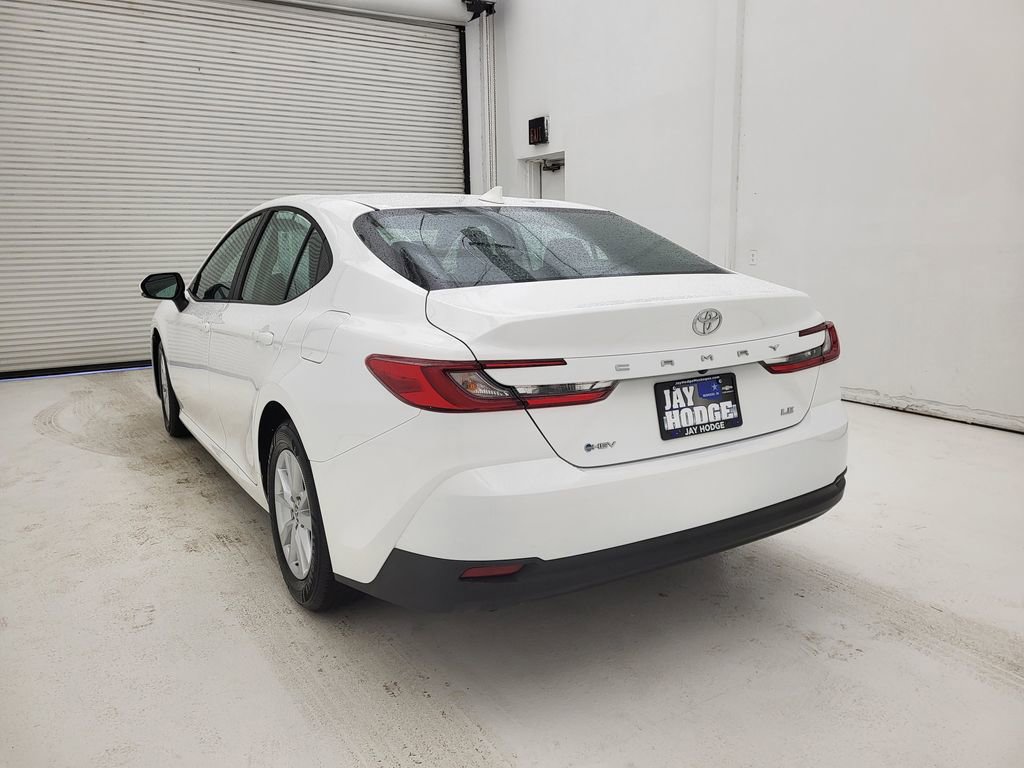 Used 2025 Toyota Camry LE FWD image 14