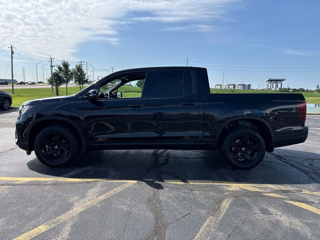 Certified 2023 Honda Ridgeline Black Edition image 11