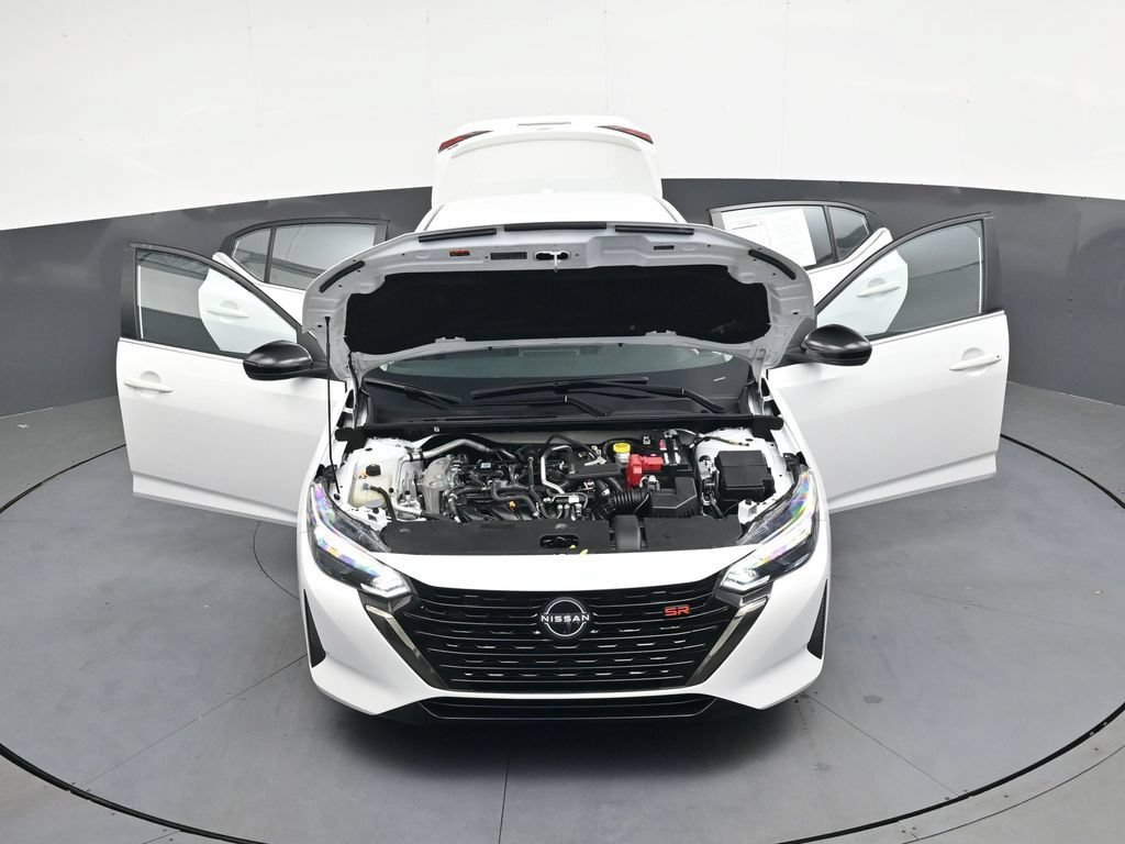 Used 2025 Nissan Sentra SR FWD image 36
