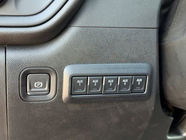 New 2025 Chevrolet Silverado 2500 W/T w/ WT Convenience Package image 17