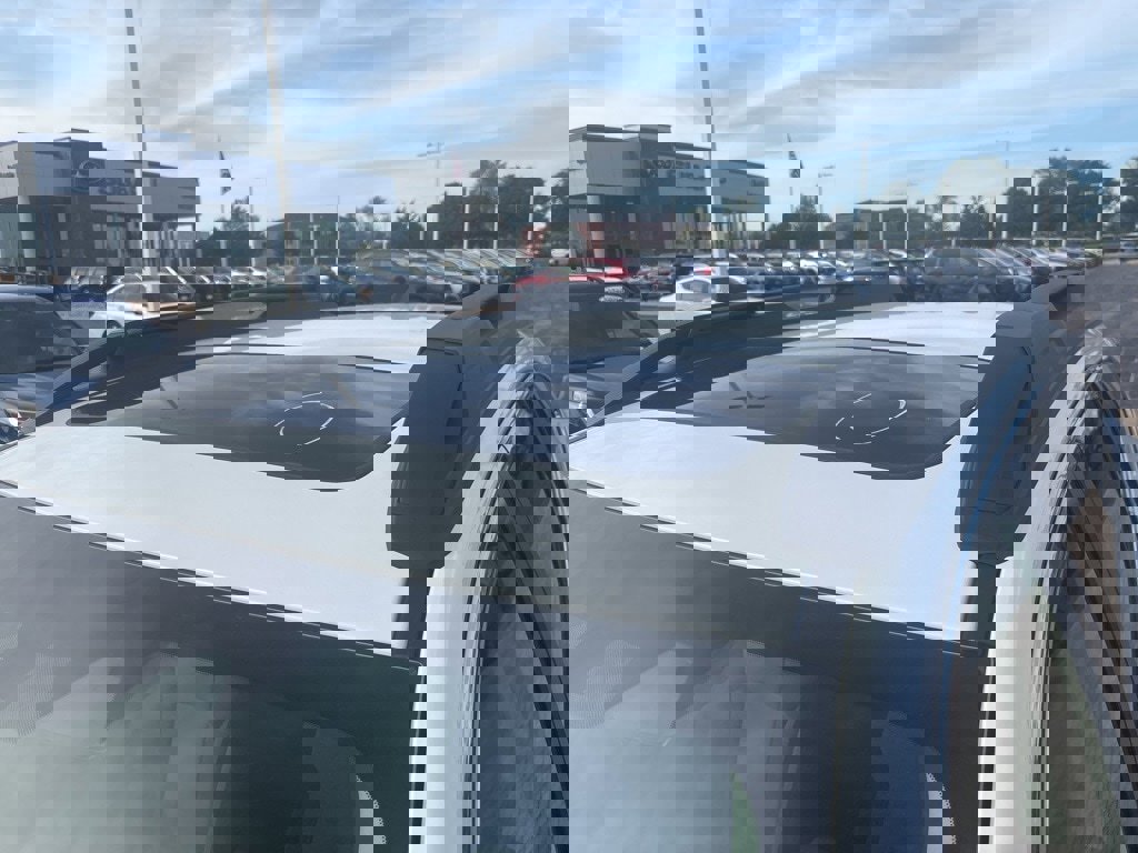 New 2025 Subaru Outback Premium image 5