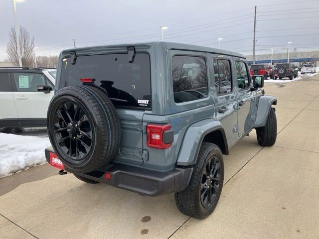 Certified 2025 Jeep Wrangler Sahara w/ Safety Group image 6