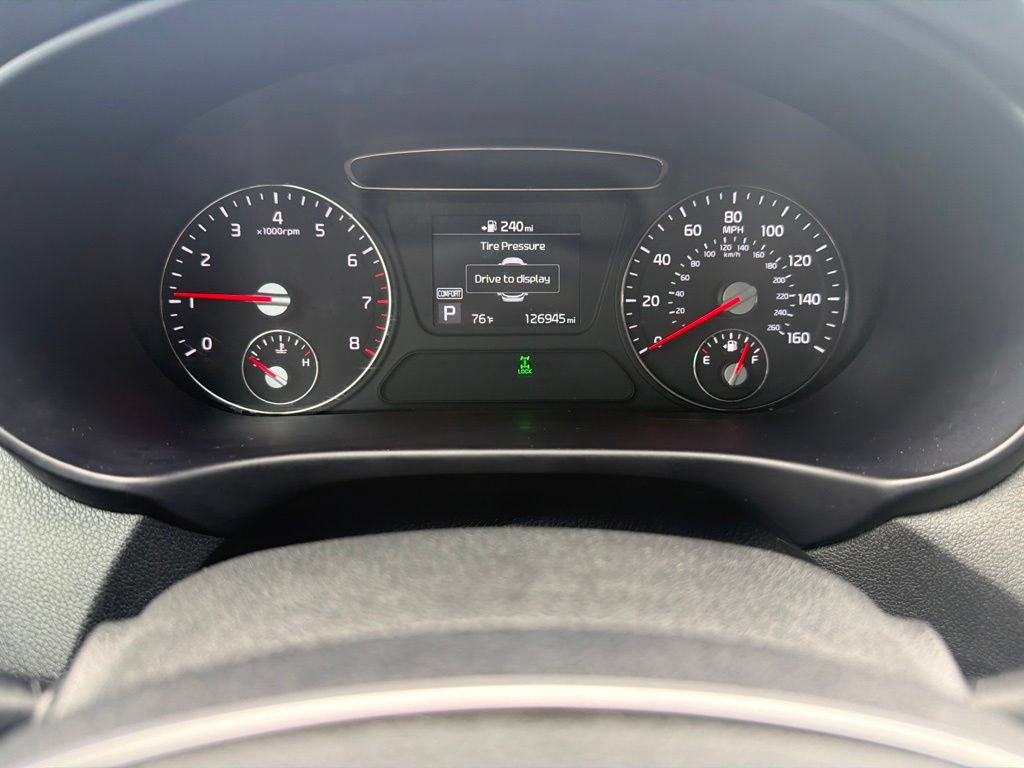 Used 2019 Kia Sorento AWD V6 image 10