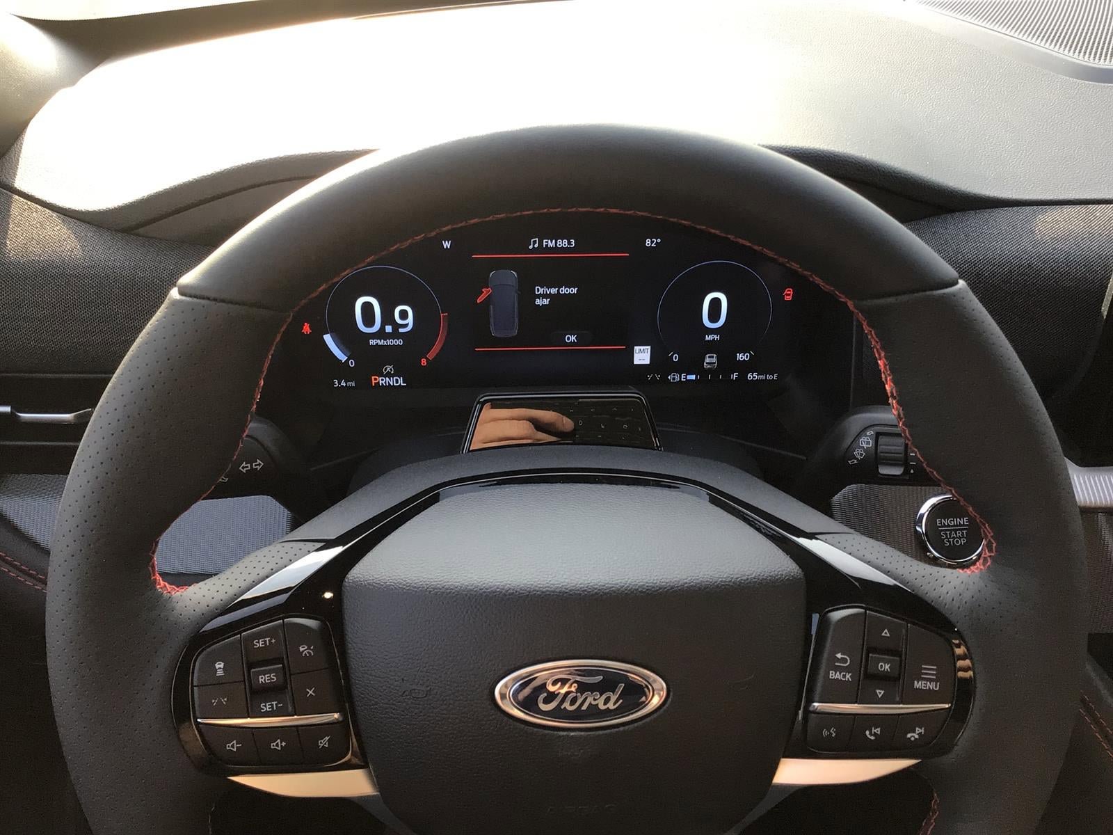 New 2026 Ford Explorer ST-Line w/ ST-Line Street Pack image 16