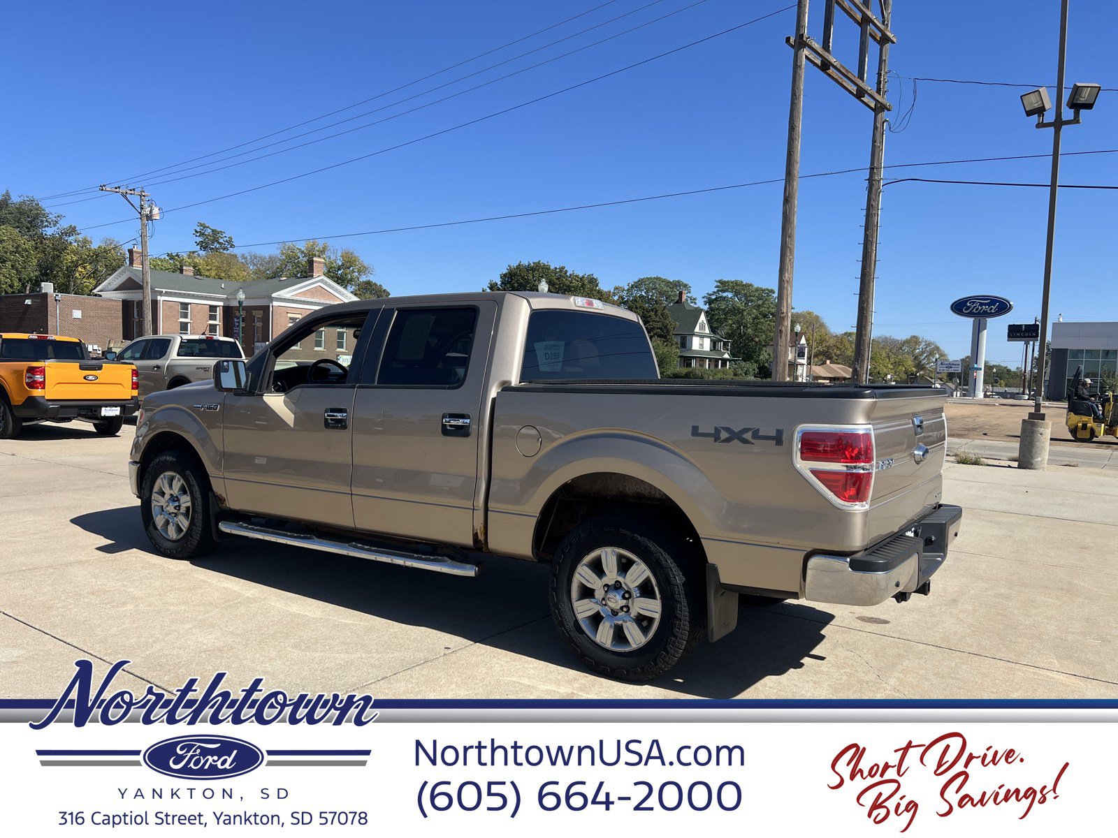 Used 2011 Ford F150 XLT w/ XLT Chrome Pkg AWD/4WD image 9