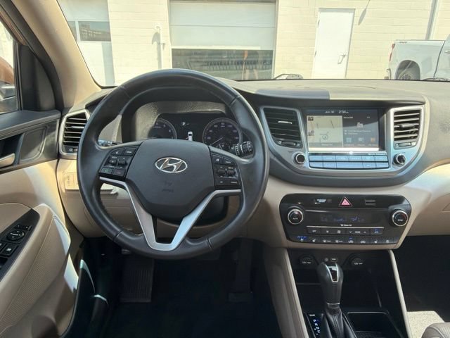 Used 2016 Hyundai Tucson Limited w/ Option Group 03 AWD/4WD image 23