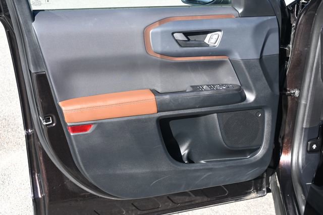 Used 2021 Ford Bronco Sport Outer Banks image 10