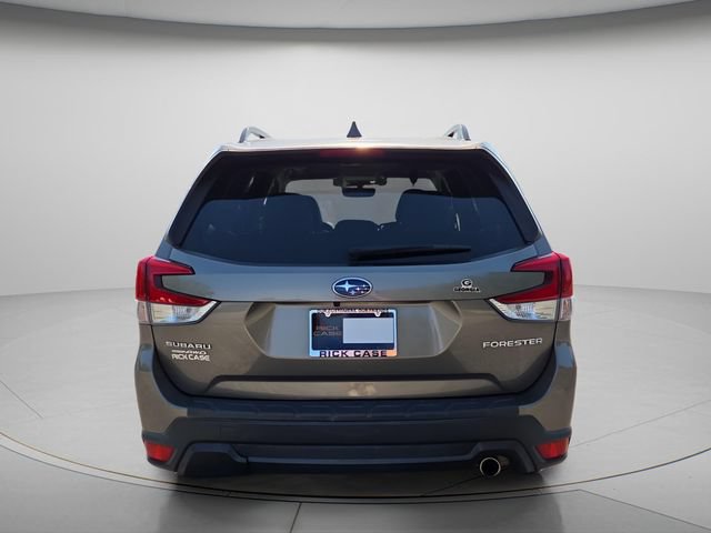 Used 2019 Subaru Forester Limited w/ Popular Package #3 AWD/4WD image 5