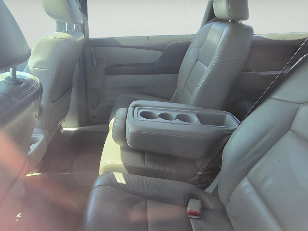 Used 2012 Honda Odyssey EX-L image 16