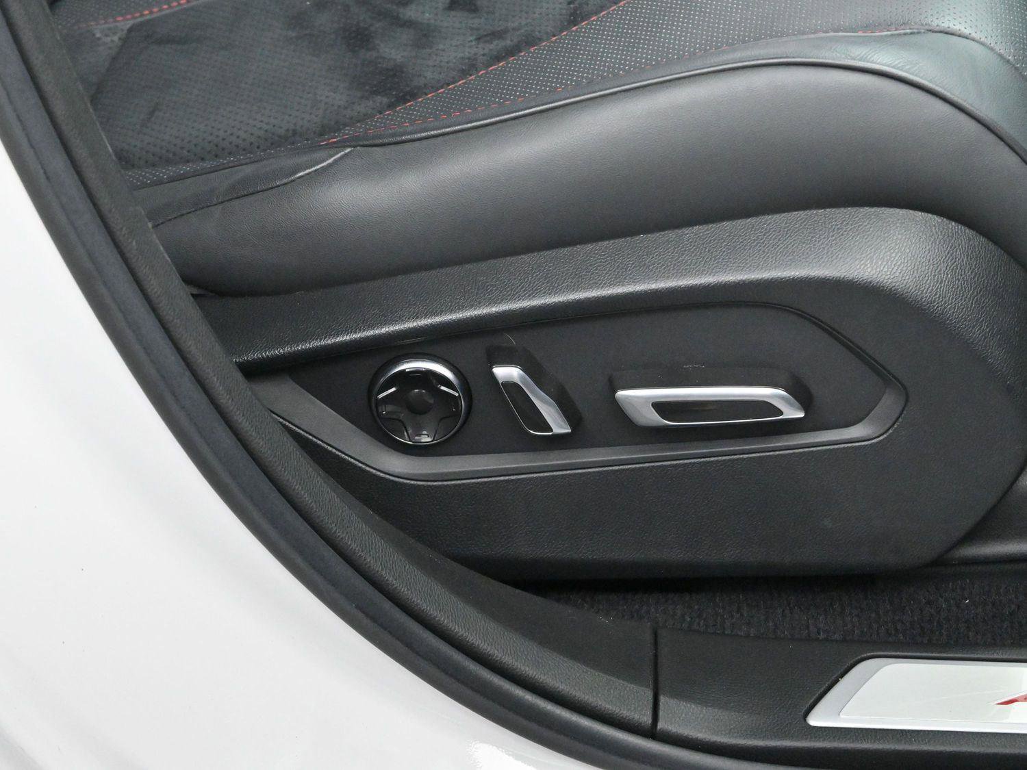 Used 2023 Acura RDX A-Spec FWD image 33