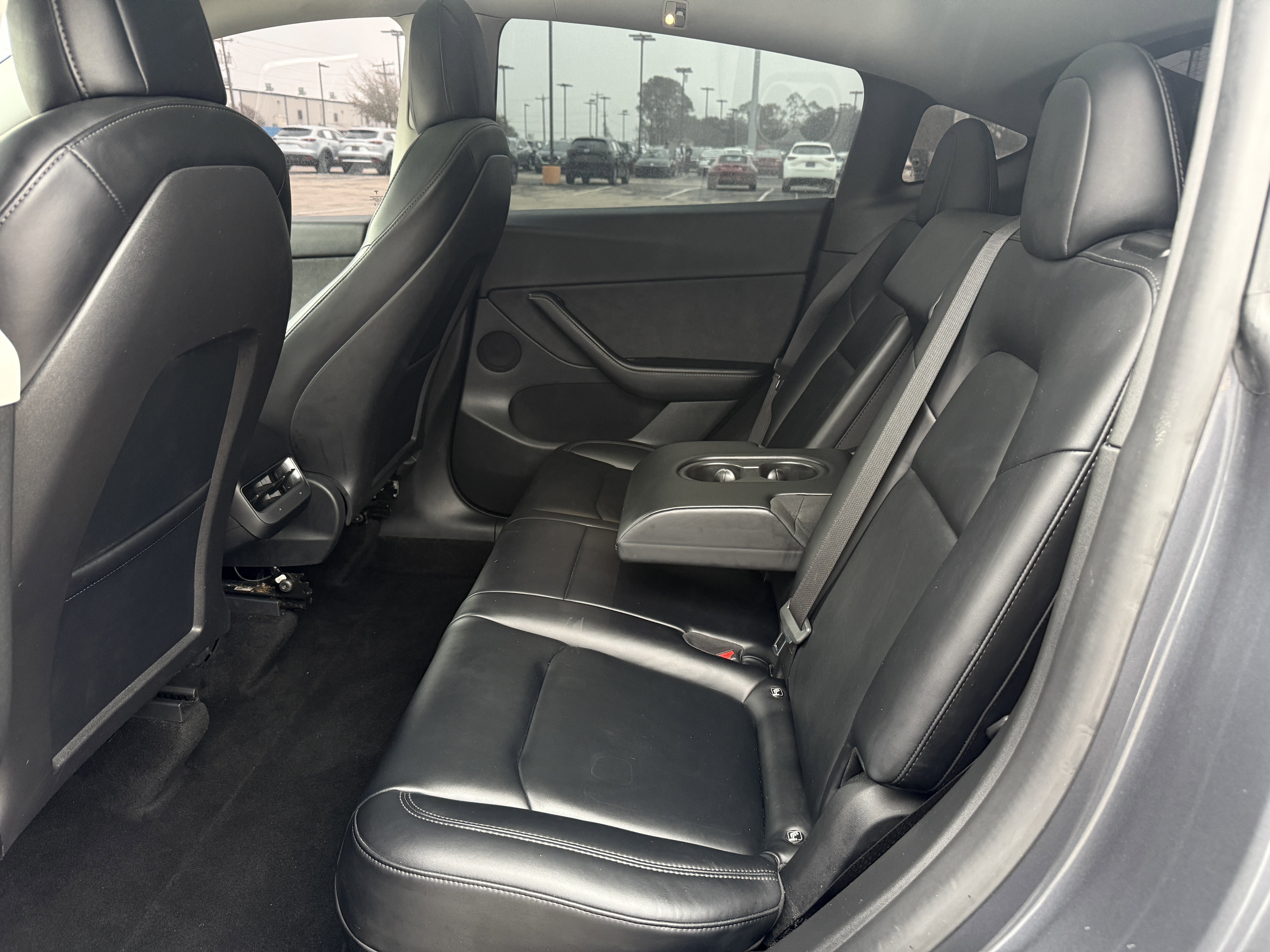 Used 2022 Tesla Model Y Performance image 55