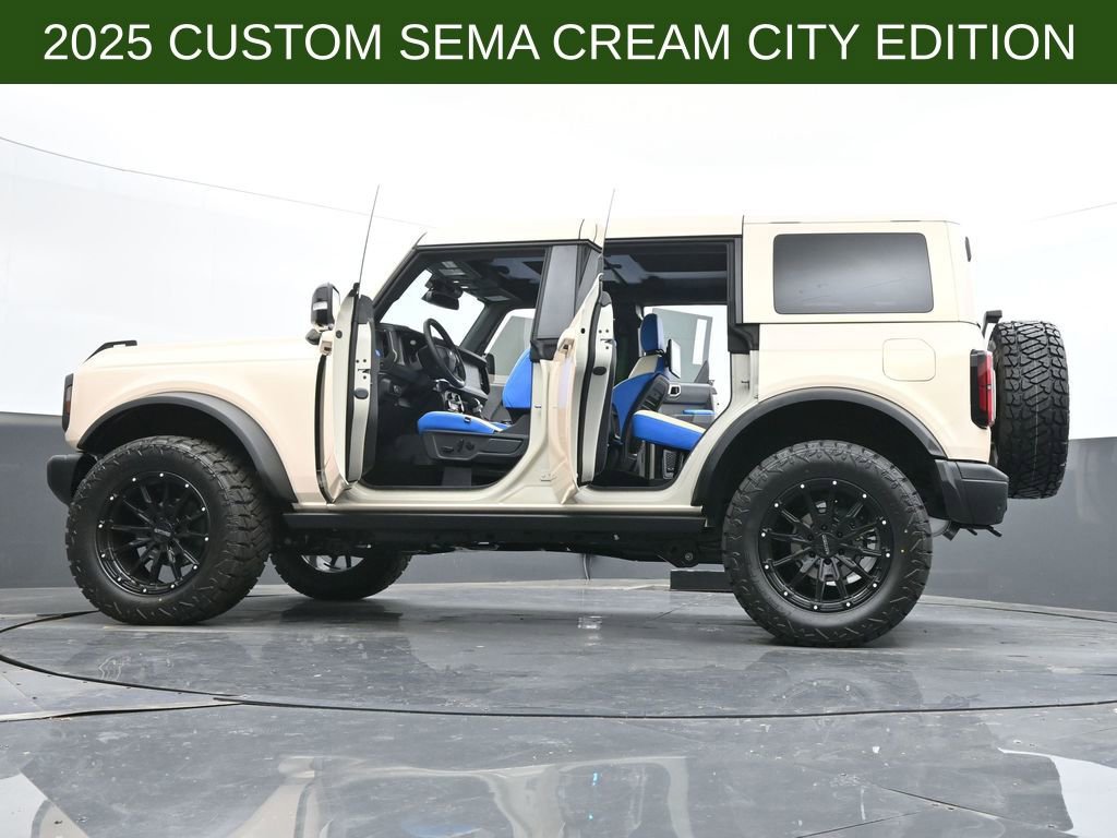 New 2025 Ford Bronco Badlands image 64