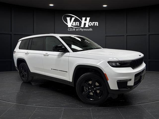 Used 2025 Jeep Grand Cherokee L Limited w/ Black Appearance Package image 42