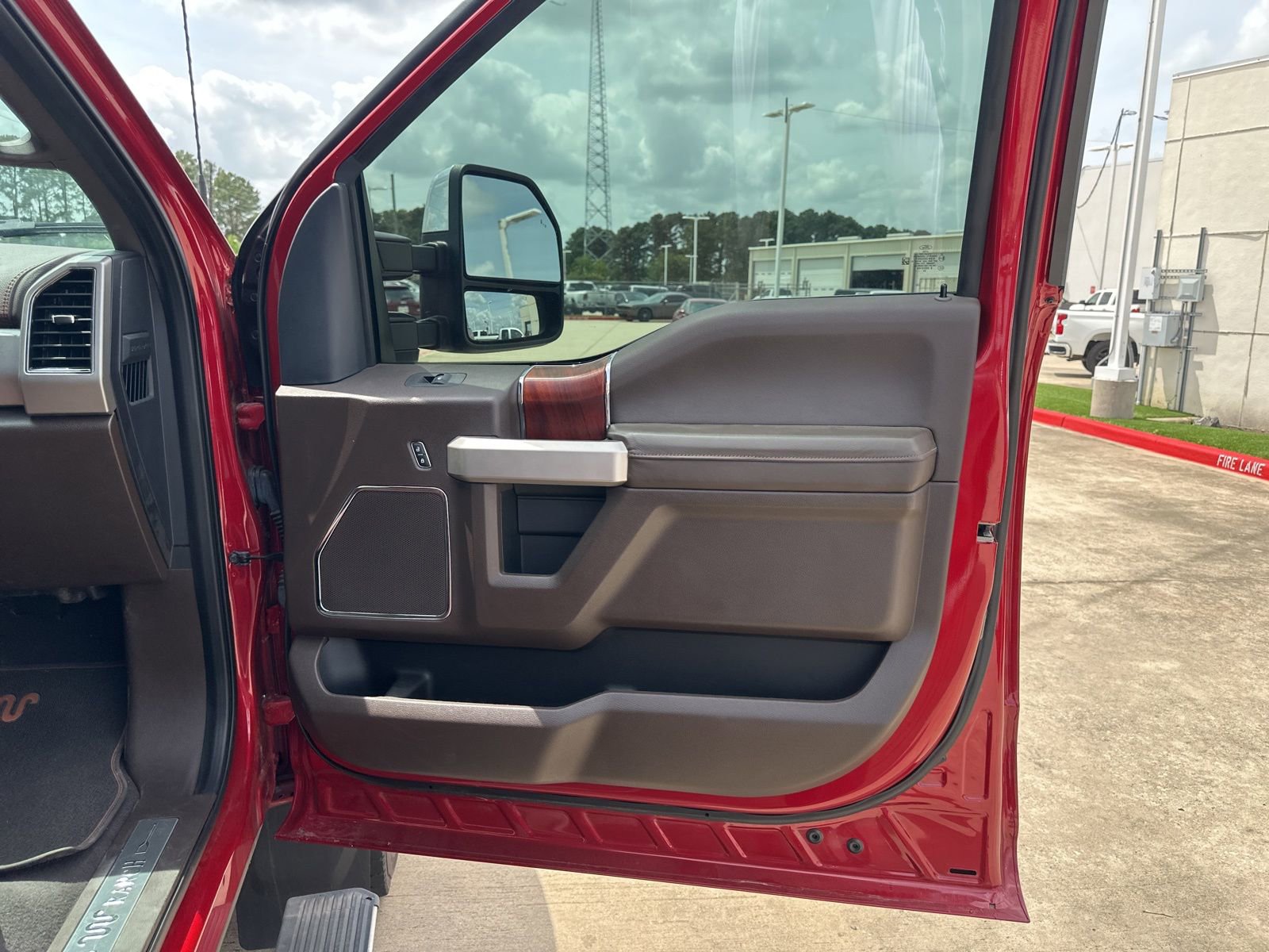 Used 2022 Ford F450 King Ranch w/ King Ranch Ultimate Package image 17
