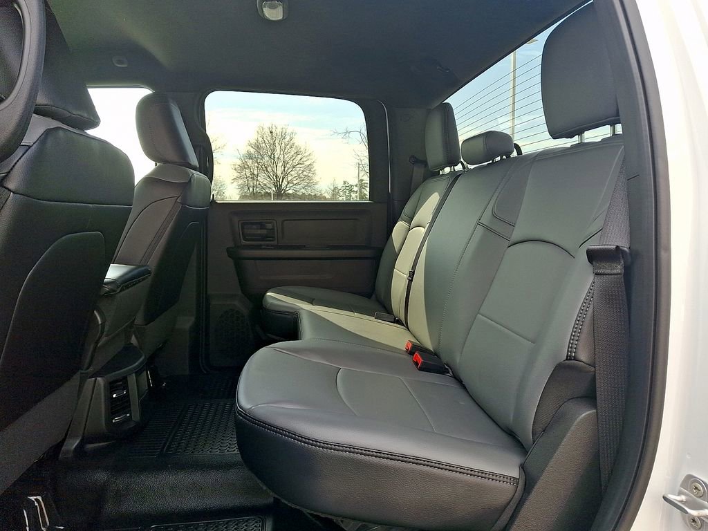 Used 2023 RAM 3500 Tradesman w/ Chrome Appearance Group image 10