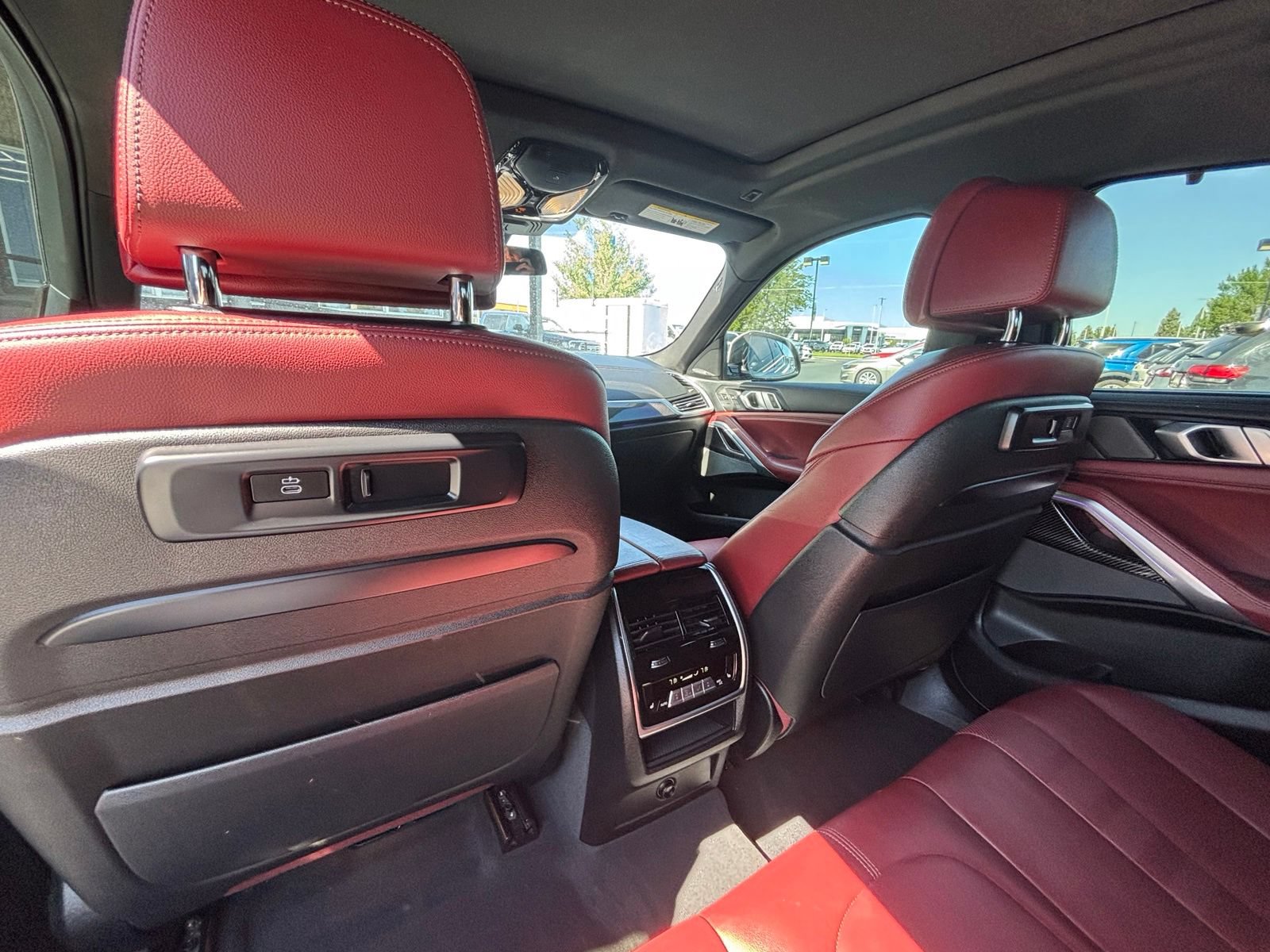 Used 2020 BMW X6 xDrive40i AWD/4WD image 18
