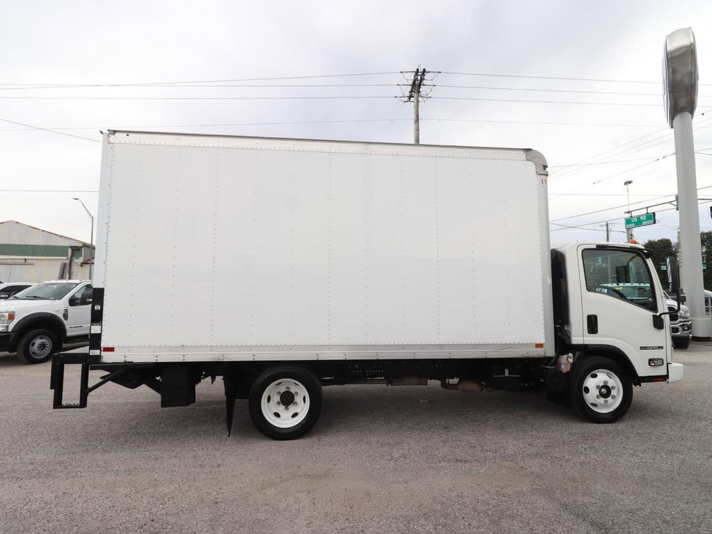 Used 2024 Isuzu NPR image 18