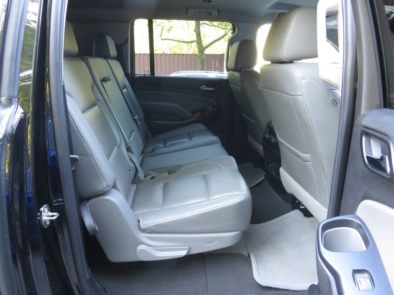 Used 2019 Chevrolet Suburban LT AWD/4WD image 24