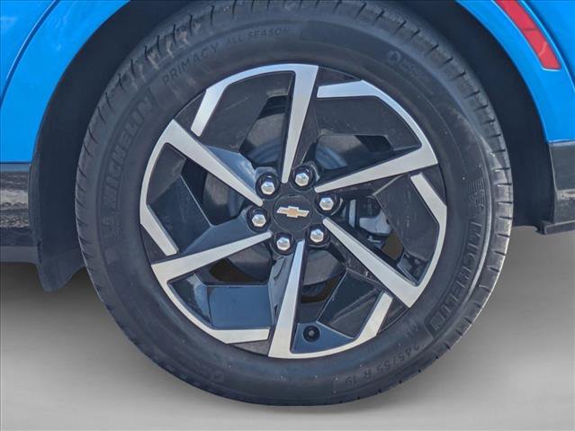 New 2025 Chevrolet Equinox EV LT w/ Convenience Package FWD image 10