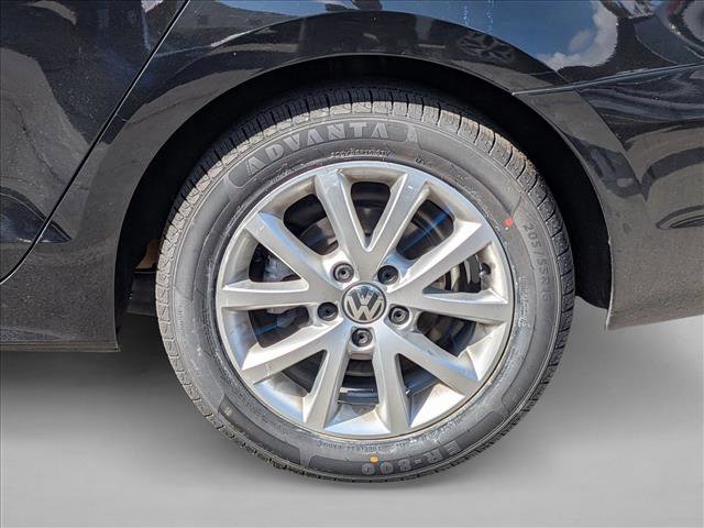 Used 2014 Volkswagen Jetta SE FWD image 14