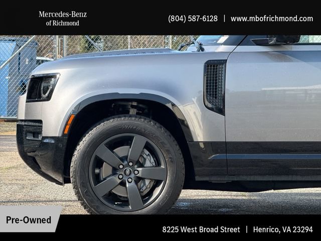 Used 2022 Land Rover Defender 110 X-Dynamic HSE AWD/4WD image 24