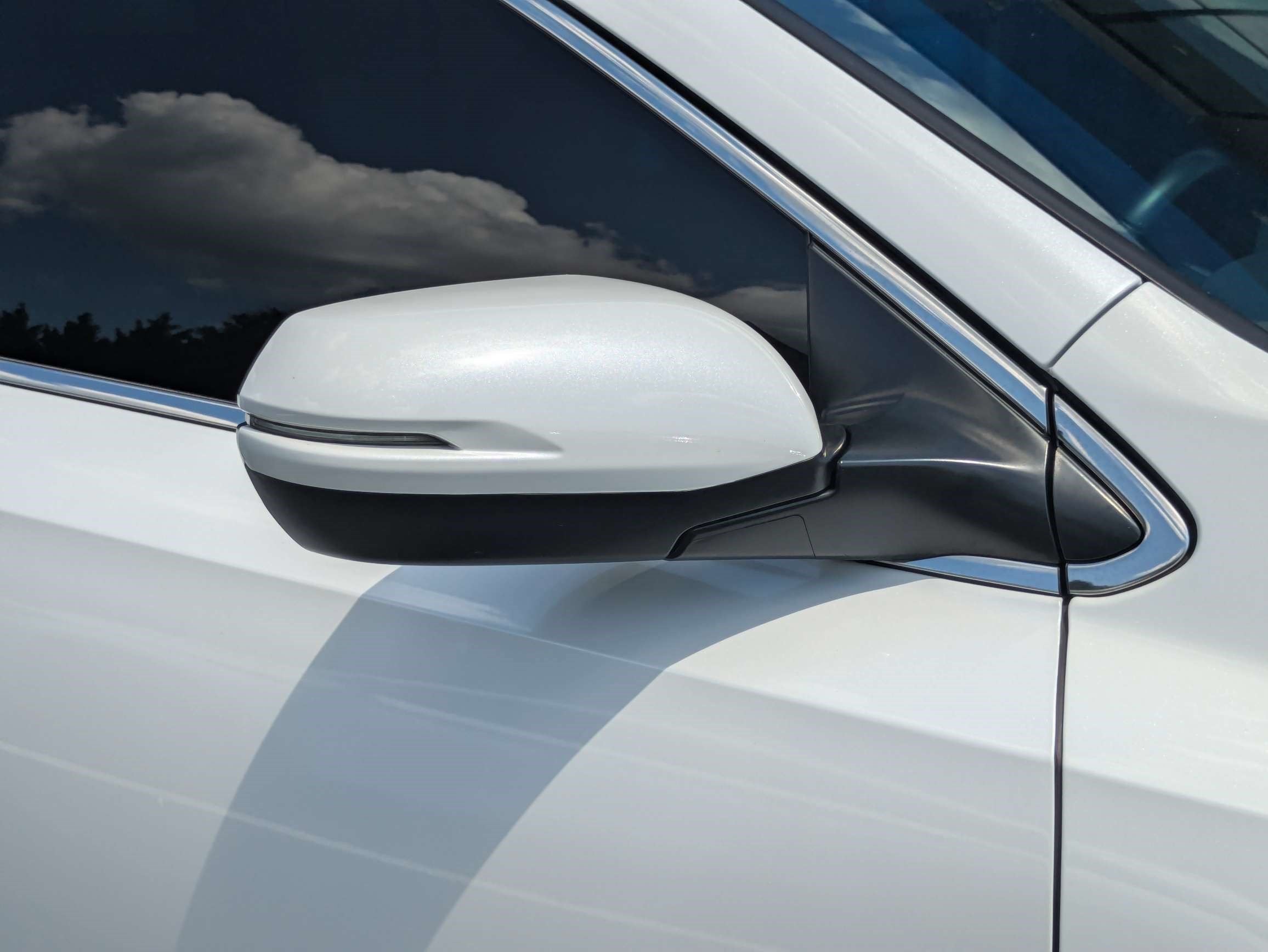Used 2022 Honda CR-V EX-L image 17